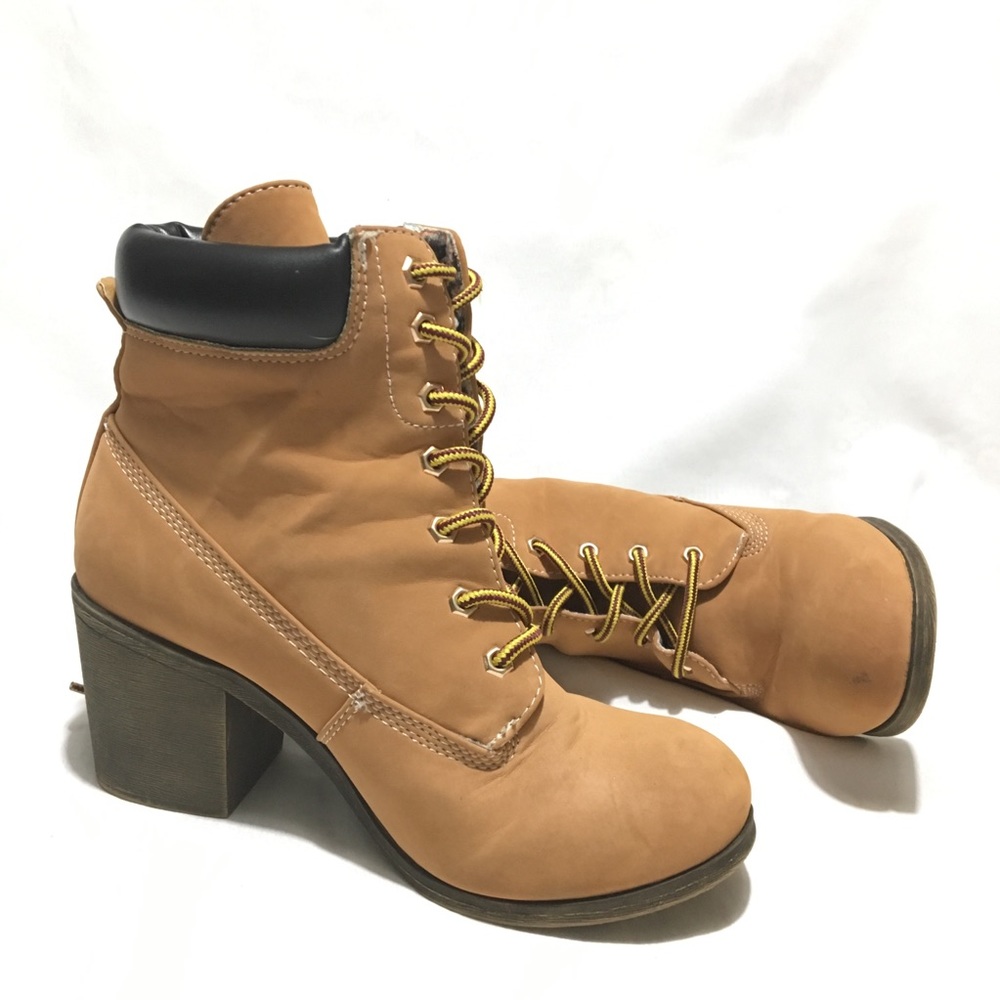 Rock and Candy ankle Booties Sz 8